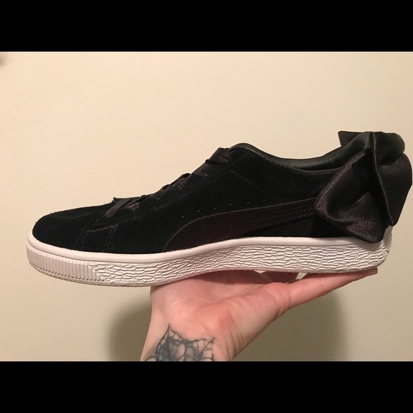 Puma Suede Varsity Bow Sneaker - Picture 5 of 8